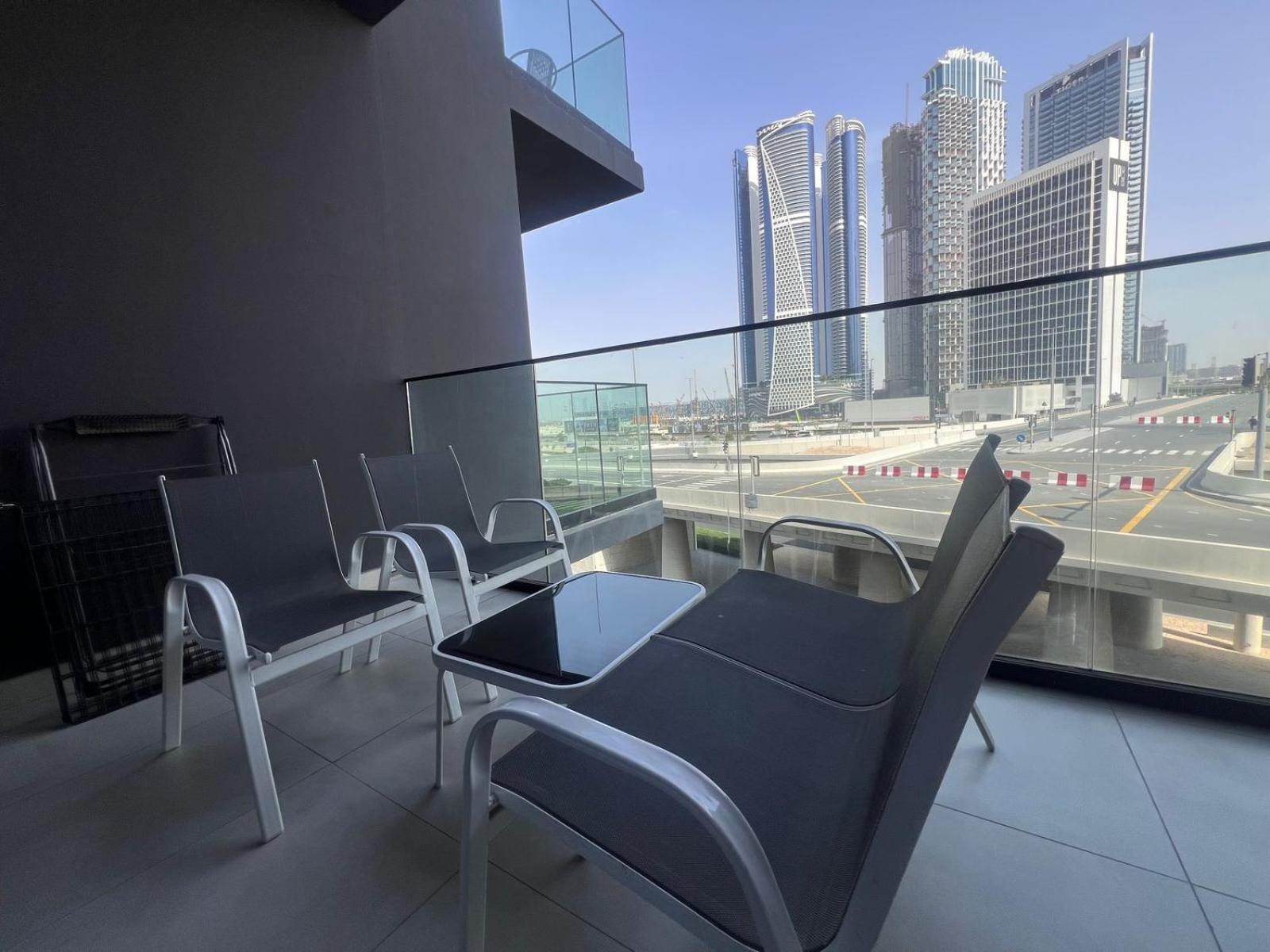 Apartment Spacious At Business Bay Canal L 10 Minutes To Mall L Burj Khalifa L Downtown Dubai